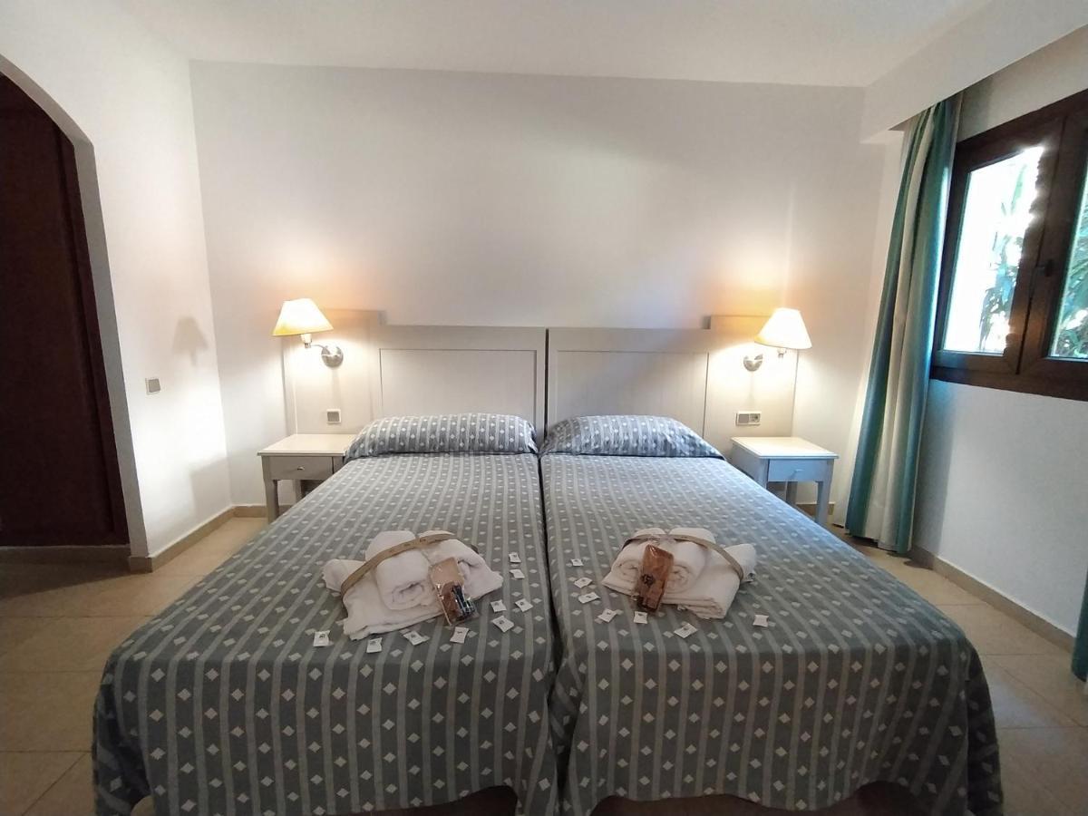 Apartamento Dos Dormitorios Bajo, Vistas Piscina Isla Canela Exterior foto